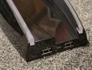 Вертикална стойка за PS3 с подсветка и 4 портов USB хъб