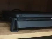 Крачета за PS4 Slim – Повдигнат дизайн за по-добра вентилация