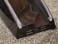 Вертикална стойка за PS3 с подсветка и 4 портов USB хъб