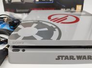 PlayStation 4 Slim 1TB Star Wars Battlefront II Limited Edition