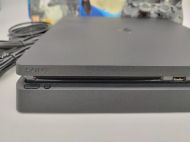PlayStation 4 Slim 1TB + игра The Last Guardian
