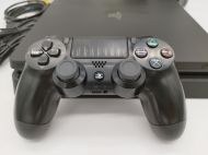 PlayStation 4 Slim 1TB + игра The Last Guardian