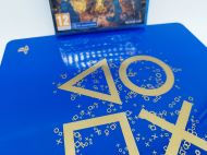 Комплект SONY PlayStation 4 Slim Days of Play 500GB + чисто нова Octopath Traveler II